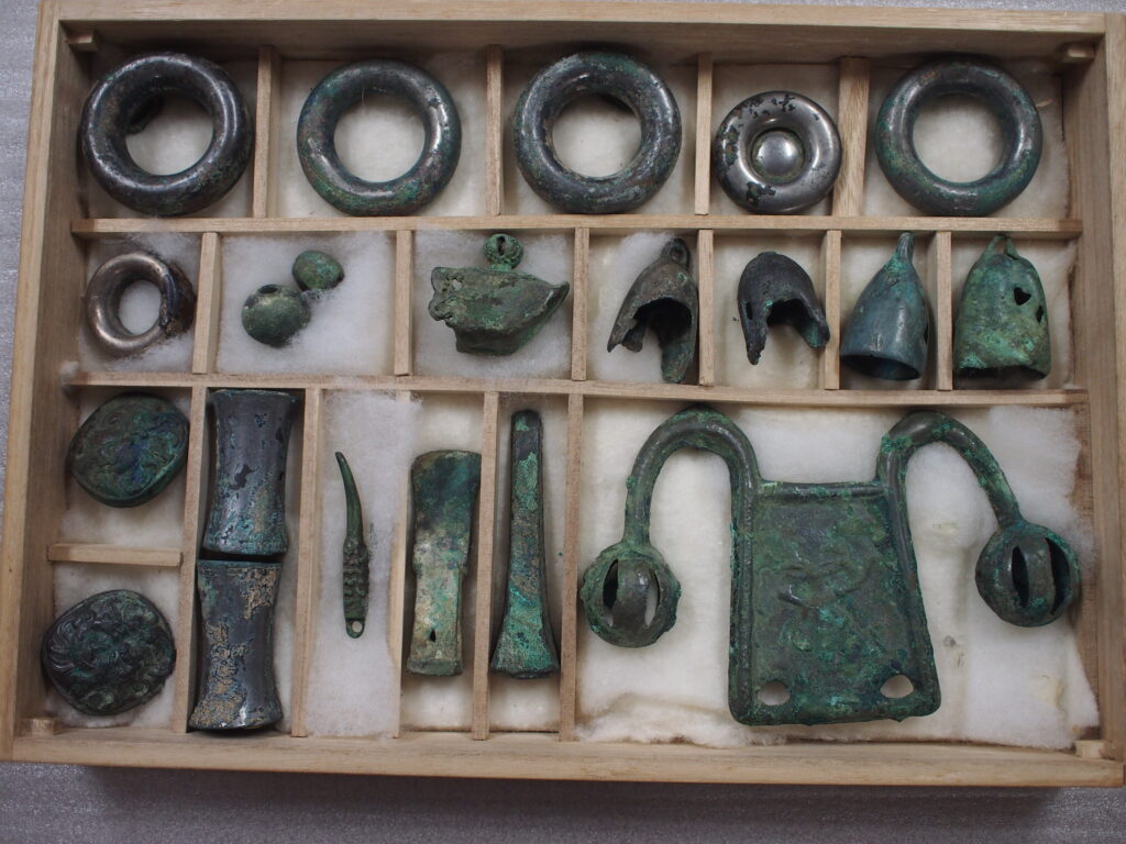 オルドス | 東アジア青銅器文化研究所
